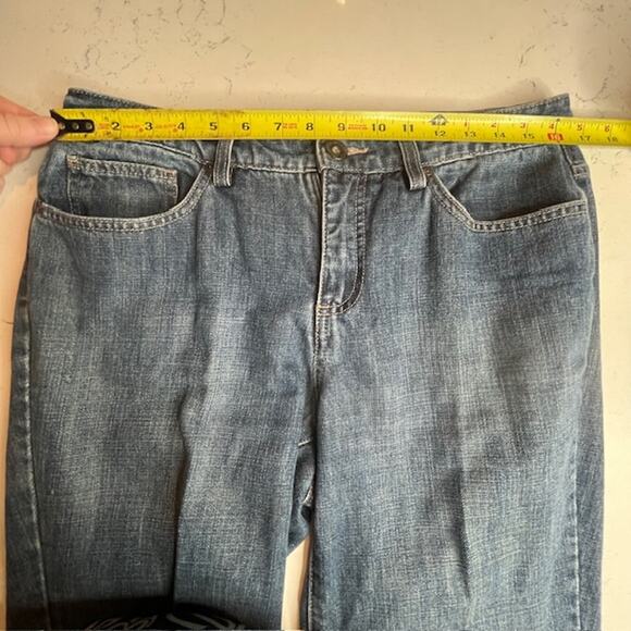 Nine West Sz 8 Straight Leg Medium Wash Denim Jeans - Picture 7 of 9